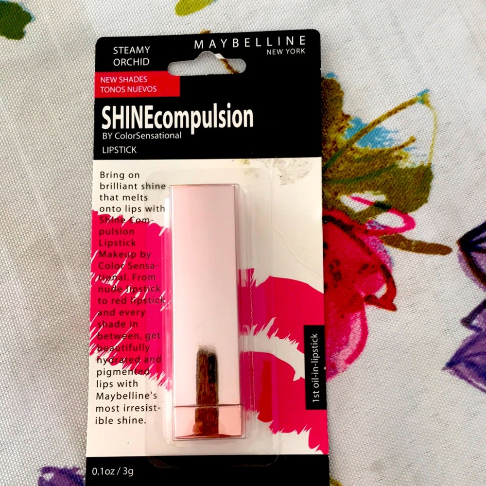 New Maybelline lipstick in Streamy Orchid